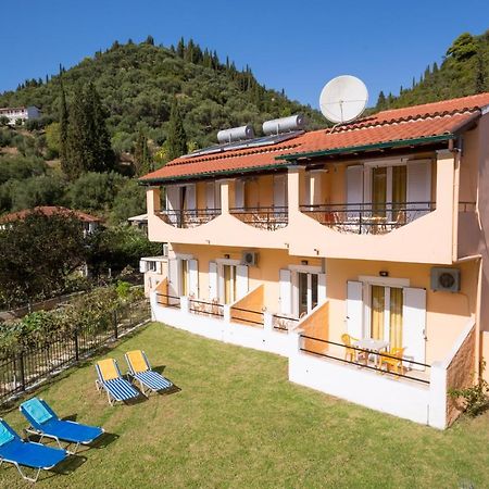 Odysseus Apartments By Hotelius Agios Gordios  Exterior photo